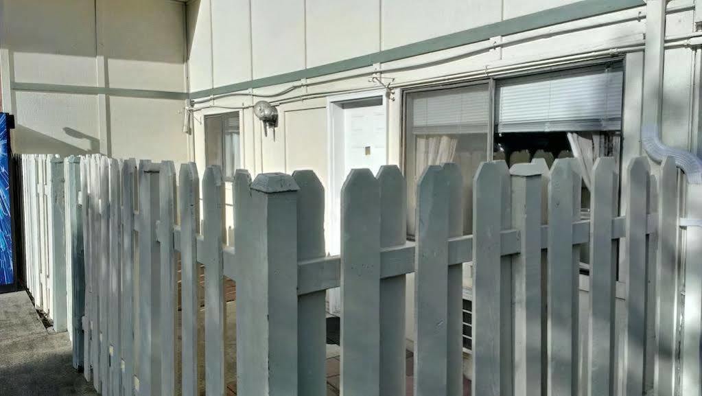 Motel Puyallup Eksteriør billede